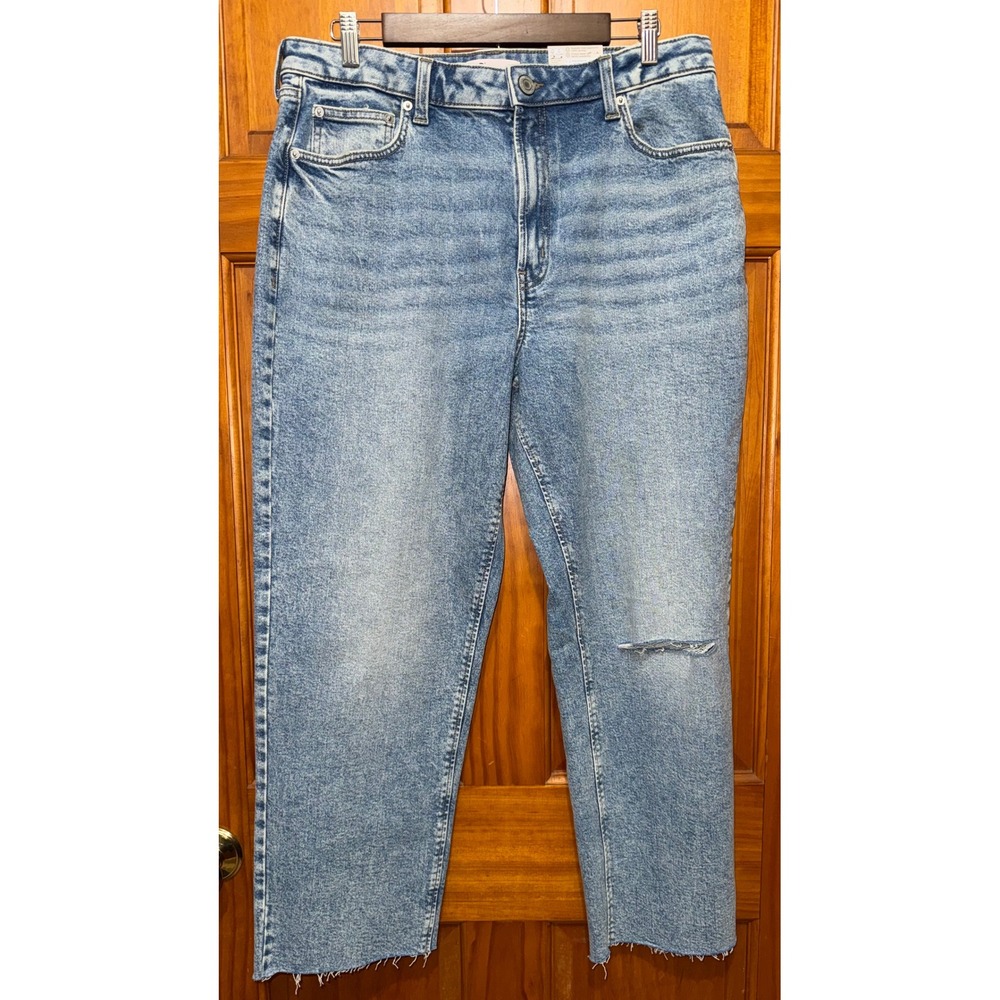 SO High Rise Slim Straight Crop Jeans Womens 17 33W Medium Wash Distressed New